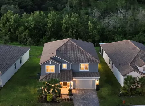 1075 Oak Bluff Dr, Davenport, FL 33837