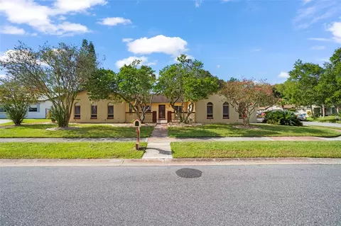10302 Cedarhurst Ave, Orlando, FL 32825