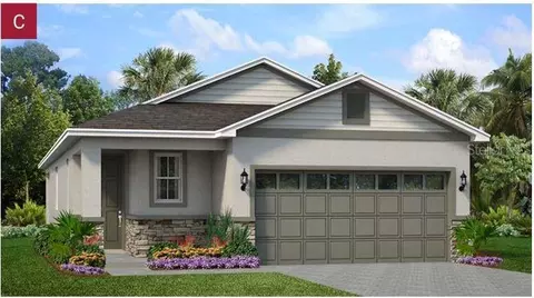 722 Lemon Ave, Fruitland Park, FL 34731