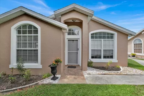 2448 Harbor Town Dr, Kissimmee, FL 34744