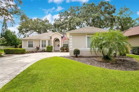 5248 Secluded Oaks Dr, Orlando, FL 32812