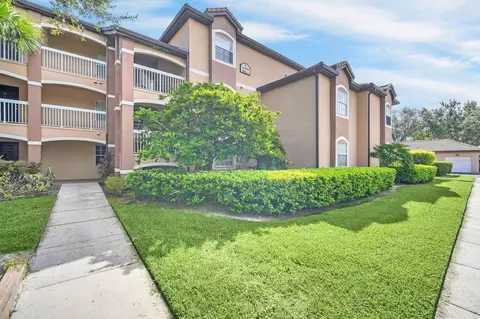 14049 Fairway Island Dr #115, Orlando, FL 32837