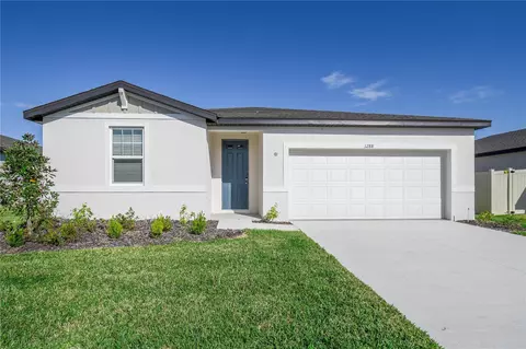 1288 Oak Valley Dr, Auburndale, FL 33823