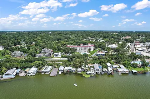 601 N Mcdonald St #103, Mount Dora, FL 32757