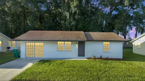 39335 9th Ave, Zephyrhills, FL 33542