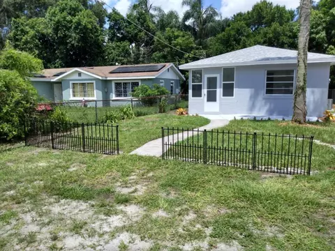 1814 Emma St, Tampa, FL 33610