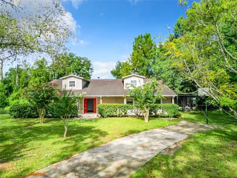 34717 Marshall Rd, Eustis, FL 32736