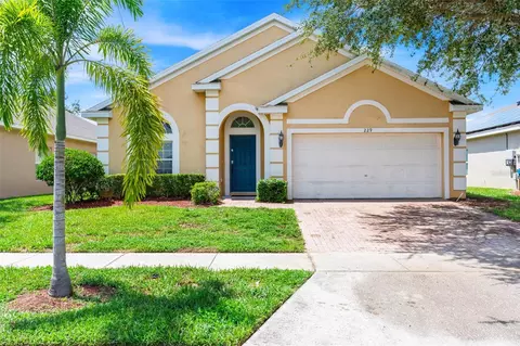 229 Granada Ave, Davenport, FL 33837