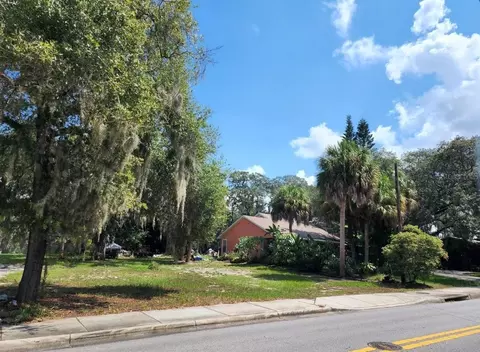 Martin Luther King Jr Drive, Tarpon Springs, FL 34689