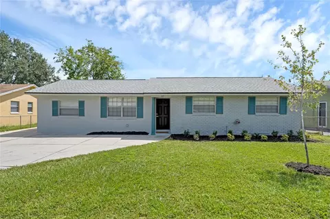 107 Anderson Ave, Sanford, FL 32771