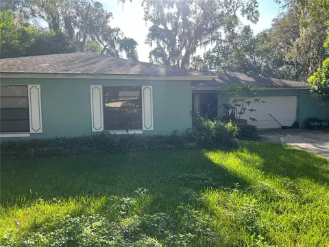 2109 Ambassador Ct, Orlando, FL 32808