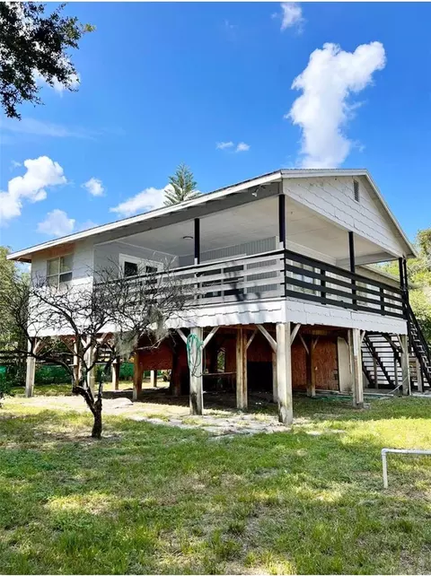 4221 Tangerine Ave, Sanford, FL 32773