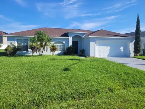 345 Aylesbury Ct, Kissimmee, FL 34758