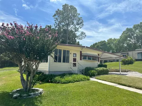 4102 Oak Grove Dr #105, Zellwood, FL 32798