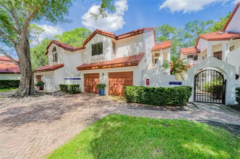 546 Via Fontana Dr #202, Altamonte Springs, FL 32714