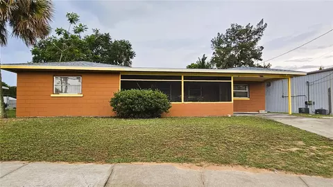 2136 E Orange Ave, Eustis, FL 32726 photo 1