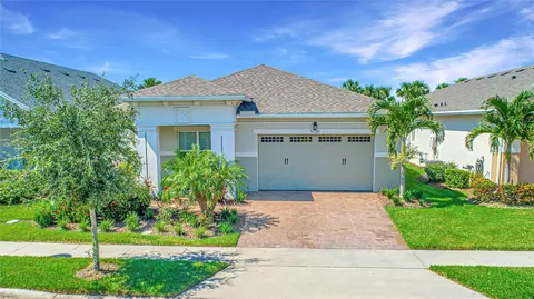 5020 Sunfalls Ave, Saint Cloud, FL 34772