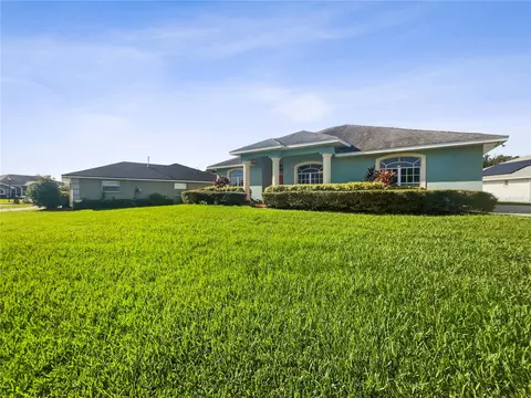 739 Santa Maria Dr, Winter Haven, FL 33884