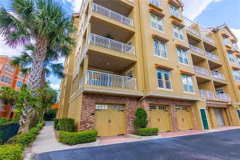 7516 Toscana Blvd #214, Orlando, FL 32819