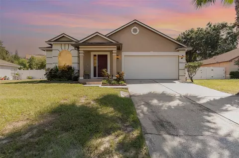 6840 Coral Cove Dr, Orlando, FL 32818