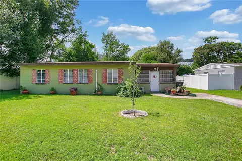 822 Dorado Ave, Orlando, FL 32807