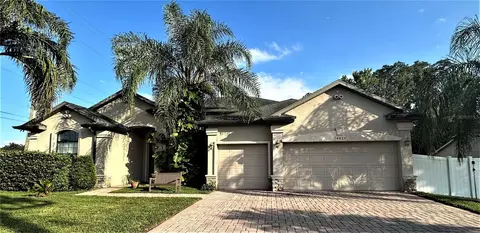 14324 Lake Price Dr, Orlando, FL 32826
