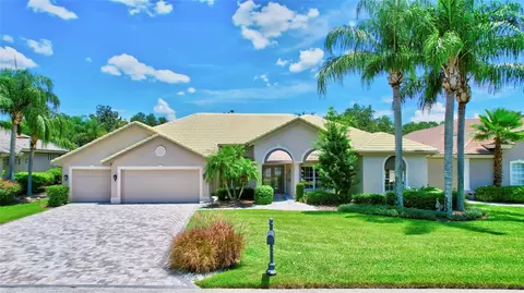 12510 Lake Jovita Blvd, Dade City, FL 33525