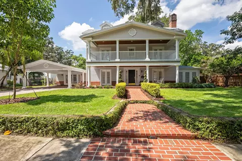1600 Pine Bluff Ave, Orlando, FL 32806