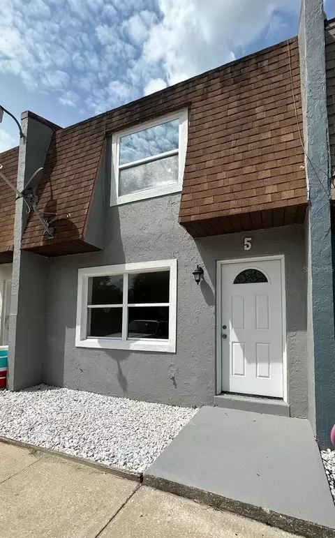 935 Joe St #5, Orange City, FL 32763