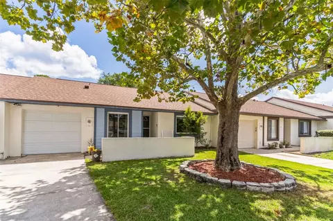 104 Long Leaf Pine Ct, Sanford, FL 32773