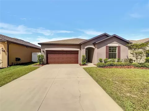 8838 Fox Dr, Polk City, FL 33868