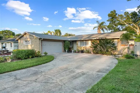 7507 Oakvista Cir, Tampa, FL 33634