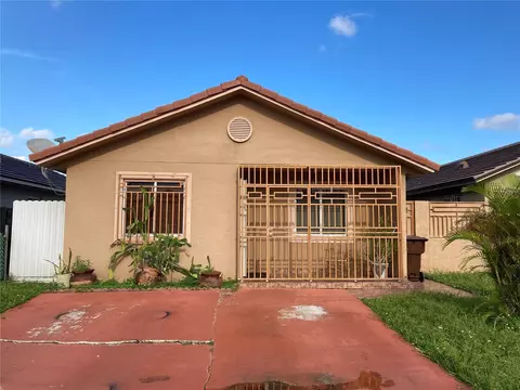 7493 W 30th Ave, Hialeah, FL 33018