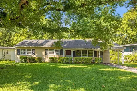 2516 Lake Wade Ct, Orlando, FL 32806