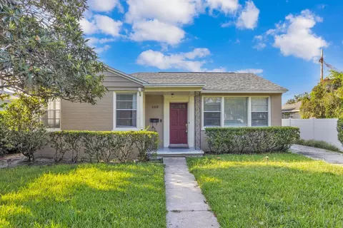 1102 Bryn Mawr St, Orlando, FL 32804