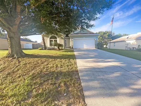 1750 Crowned Ave, Groveland, FL 34736