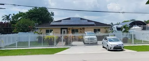 10210 SW 220 St, Miami, FL 33190