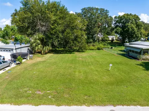 Raintree Court, Montverde, FL 34756