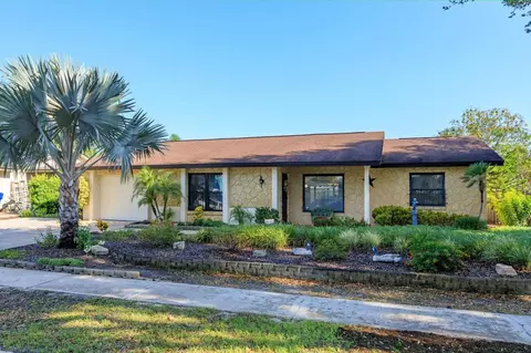 1304 Pinewood Ln, Ocoee, FL 34761