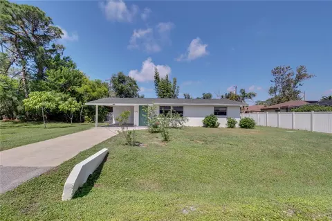 1026 Indus Rd, Venice, FL 34293