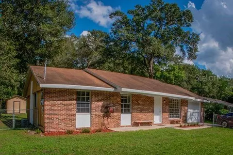 903 S Massachusetts Ave, Deland, FL 32724