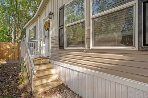 1695 Elizabeth St, New Smyrna Beach, FL 32168