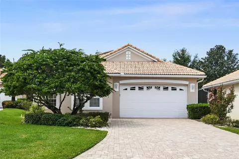 313 Foxhill Ct, Debary, FL 32713