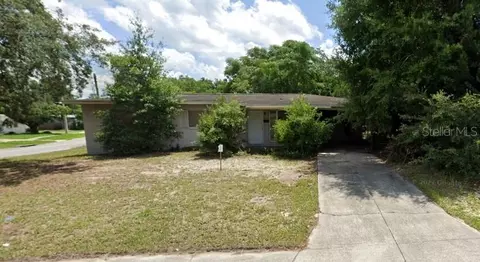 5804 Wolf Rd, Orlando, FL 32808
