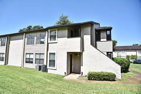 3038 Antique Oaks Cir #164, Winter Park, FL 32792