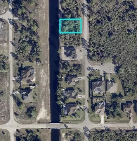 758 Anaconda Ave S, Lehigh Acres, FL 33974