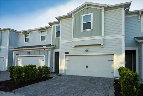 2932 Sentence St, Kissimmee, FL 34746