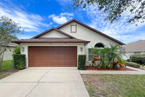 25401 Ironwedge Dr, Sorrento, FL 32776