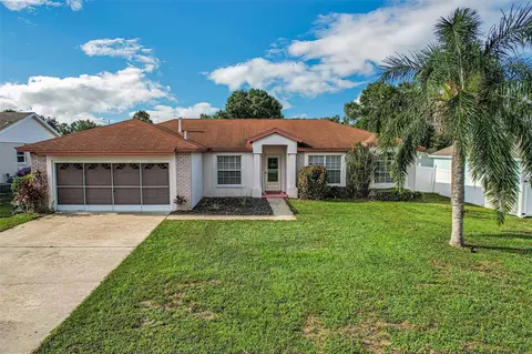 15930 Hidden Lake Cir, Clermont, FL 34711