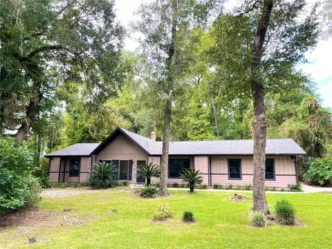 2806 NW 37th Ter, Gainesville, FL 32605